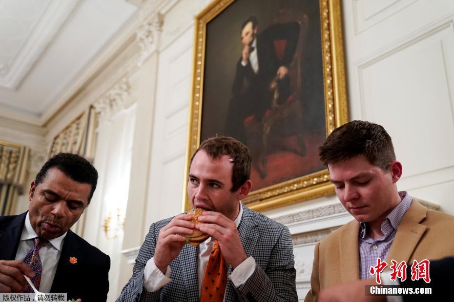 聚焦“‘人’工智能? 资本市场”  一年一度大湾区交易所科技大会召开