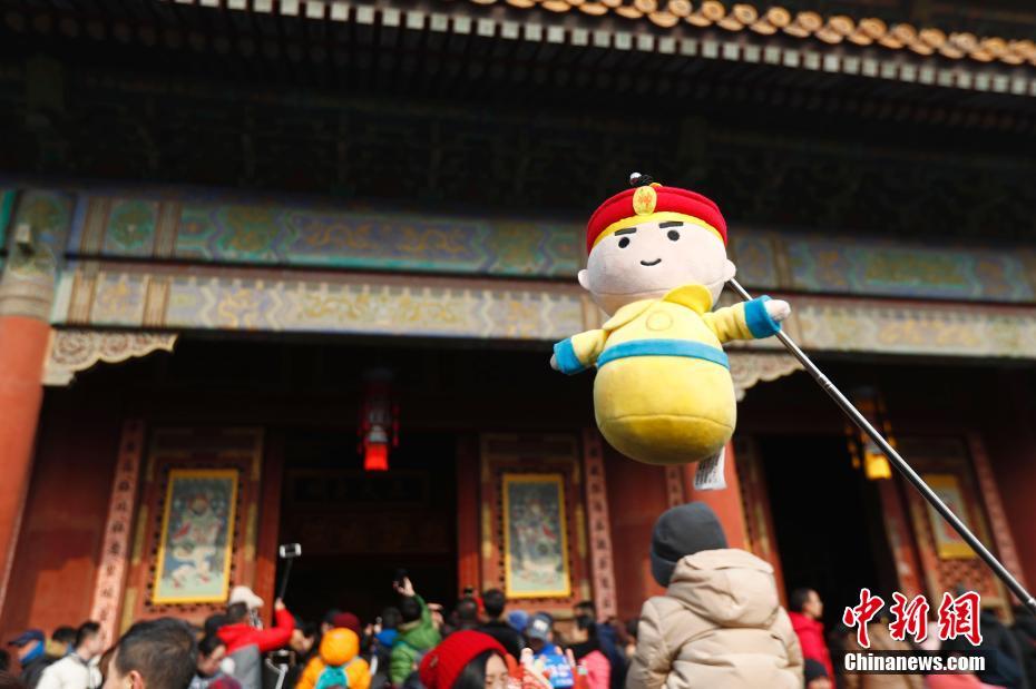 汪小:菲谈自—传《生于1981》命名原因：1981年是一个承上启下的年代