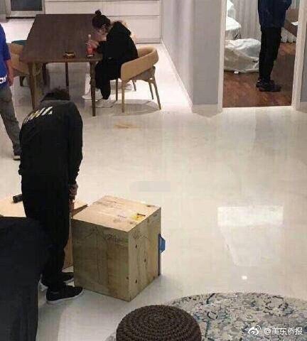 东风集团股份施展“—腾笼换鸟”术，岚图汽车凭何登陆港交所？