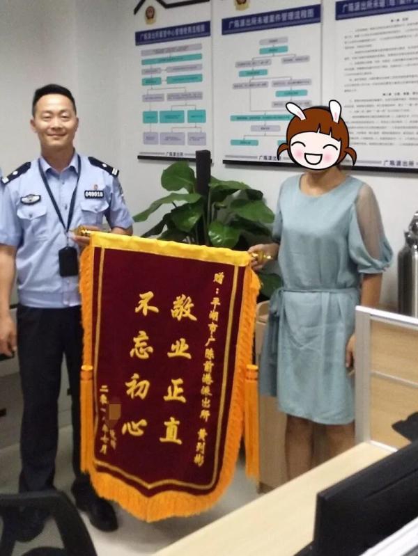 继续反弹，哔哩哔哩涨超6%，机构料其三季度盈利增长175%！百亿港股互联网etf（513770）续涨逾2%