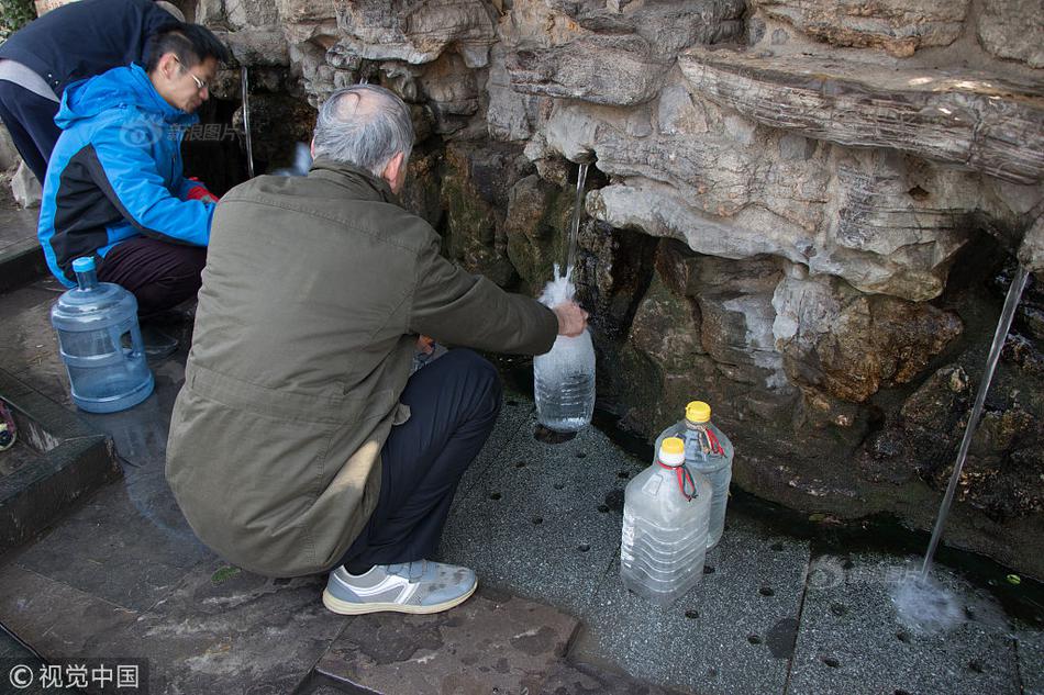 港股{通}创新药红盘震荡，mirxes-b午后狂飙25%！百亿私募逢跌加码创新药，100%创新药研发标的520880强力吸金