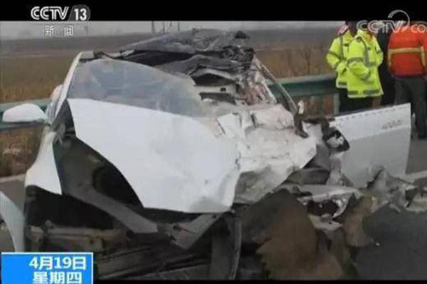 权!重龙头强劲领涨，创新药重回主线！百济神州涨近5%，高弹性港股通创新药etf（520880）续涨逾3%