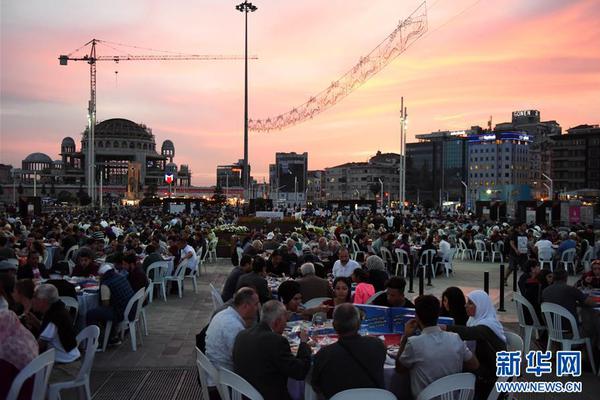 东;方钽业：主要从!事稀有金属钽、铌及合金等的研发、生产、销售和进出口业务