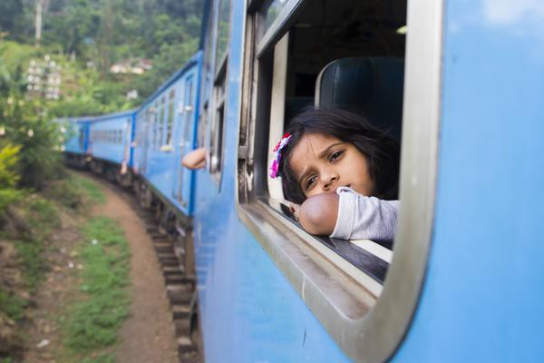 泰.隆银行户均贷款48.99万，60岁王钧有个地产公司