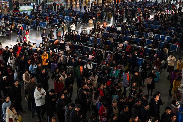 在岸—人民币.兑美元收盘报7.1805