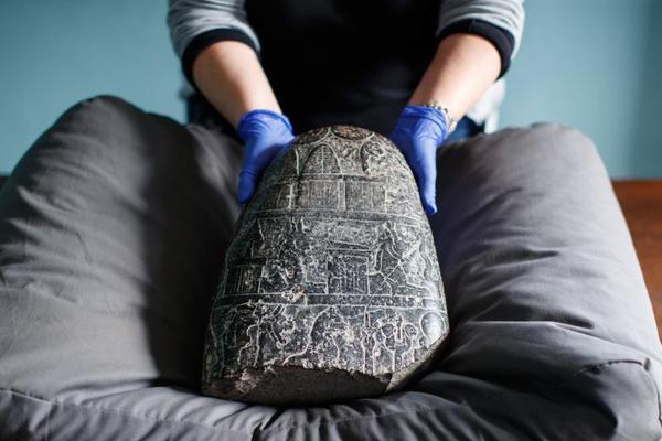 呈:和科‘技’上半年净利润增长15.33% 中期拟10派2.30元