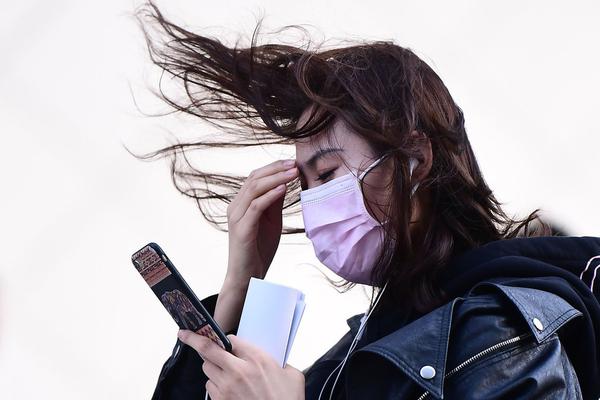 中金;：维持亚盛医药-b跑赢行业评级 升目标价至105港元