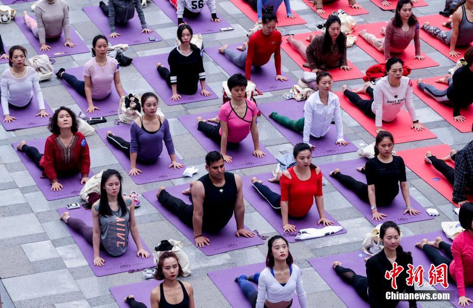 孚能科技：上半年动力电池出口{销}量居全国第三，海外收入超36亿